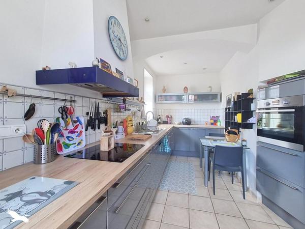 Maison à vendre 140 400 € Désertines 6 p 140 m² DPE C