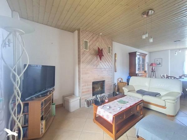 Maison à vendre 140 400 € Désertines 6 p 140 m² DPE C