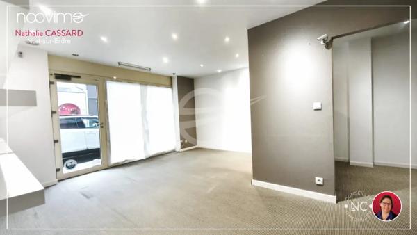 A VENDRE LOCAL COMMERCIALE 65 m2 + 50 m2 de réserve en plein