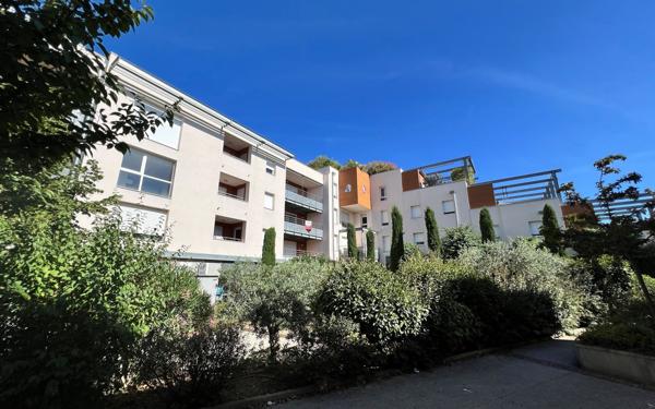 Appartement à vendre    1 pièce •  Manosque