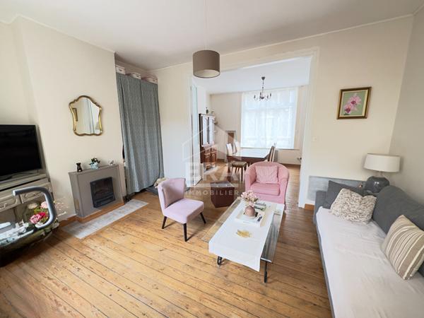 À vendre appartement de charme en rez-de-chaussée avec terrasse