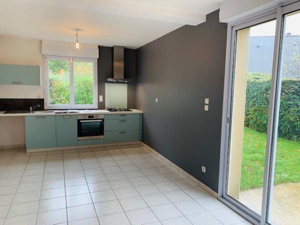 Maison
                                                                                                                                                                                                                                                                                                                        6 pièce(s)                                                                                                                                                                                                          4 chambre(s)                                                                                                                                                                                                          103  m²