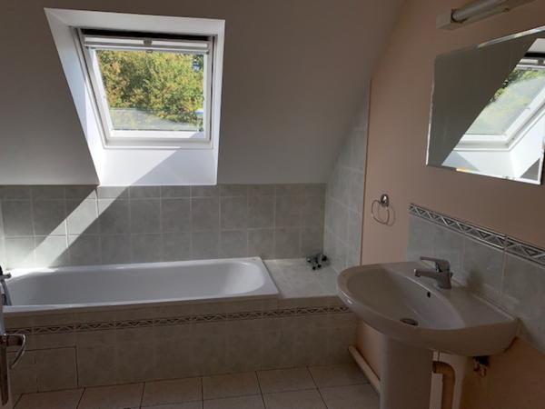 Maison
                                                                                                                                                                                                                                                                                                                        6 pièce(s)                                                                                                                                                                                                          4 chambre(s)                                                                                                                                                                                                          103  m²
