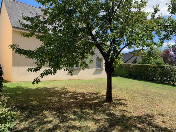 Maison
                                                                                                                                                                                                                                                                                                                        6 pièce(s)                                                                                                                                                                                                          4 chambre(s)                                                                                                                                                                                                          103  m²