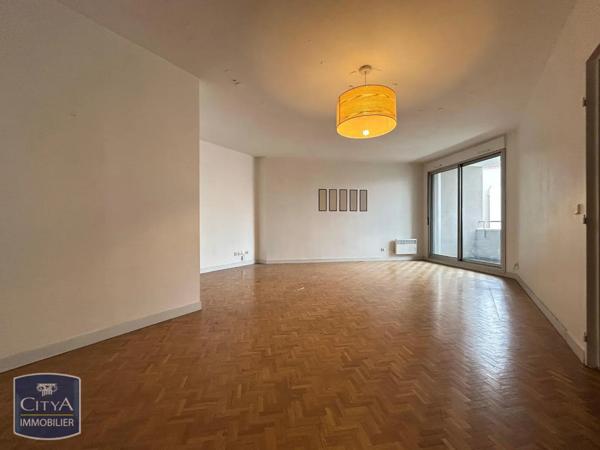 Appartement à louer 2 pièces 62.67m²