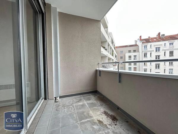 Appartement à louer 2 pièces 62.67m²