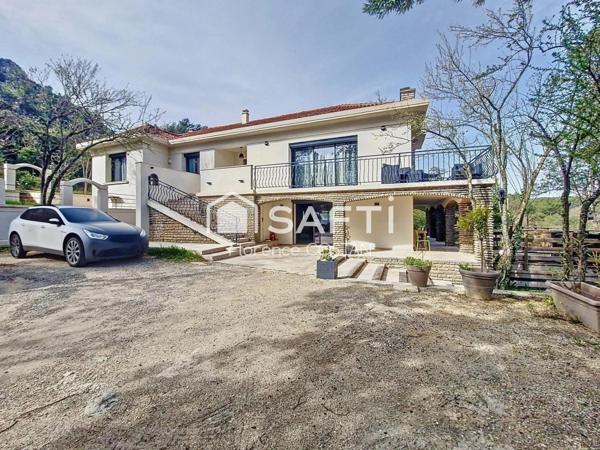 Maison de plain pied de 120 m² avec vue panoramique sur la Sainte Baume