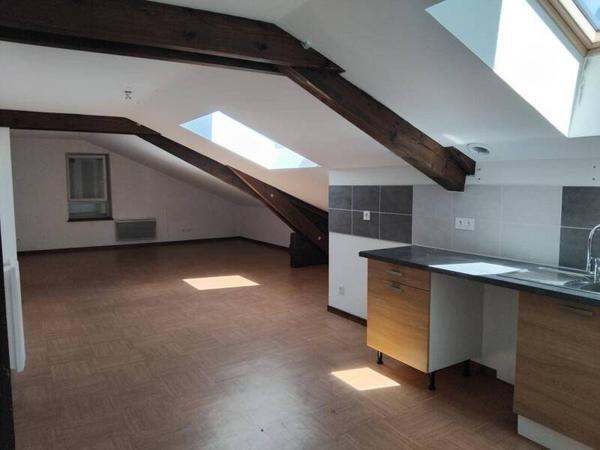 Appartement 3 pièces                                        - 42380 Luriecq Réf : 13392