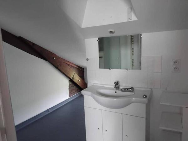 Appartement 3 pièces                                        - 42380 Luriecq Réf : 13392