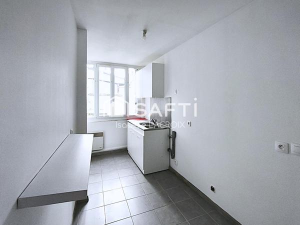 Maison de village athypique