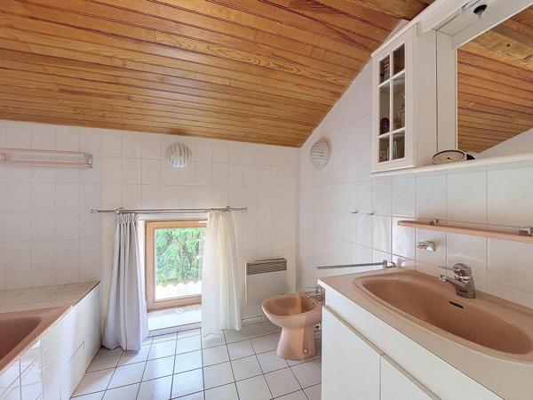 Belle maison avec terrains constructibles