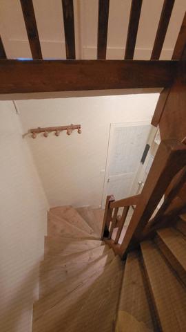 70m² - 3ch -Jardin 214m² - garage double - Cave 24m²