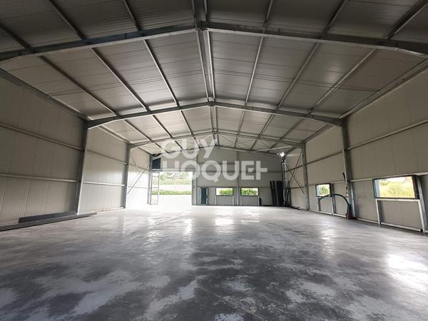 Entrepôt / local industriel 400 m2