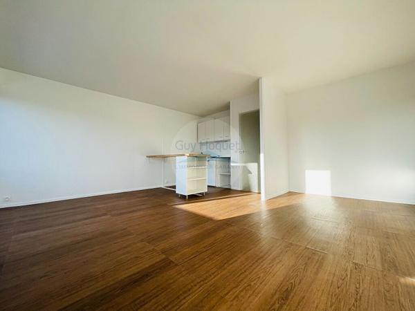 A louer - Studio à deux pas de la Place Morny