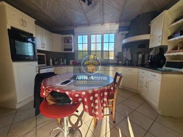 Vente Maison 5 pièces 136 m2 à Machecoul-Saint-Même