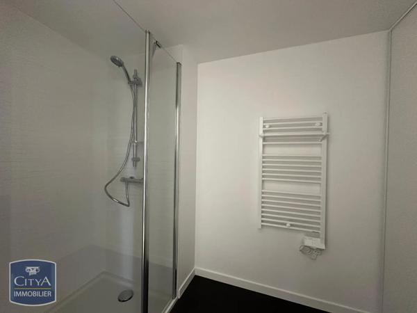 Appartement à louer 3 pièces 63.79m² Luisant (28600)