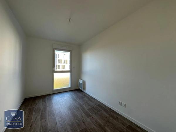 Appartement à louer 3 pièces 63.79m² Luisant (28600)
