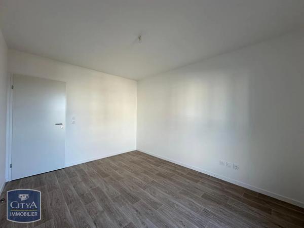 Appartement à louer 3 pièces 63.79m² Luisant (28600)