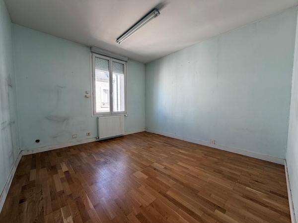 Immeuble à TOURS, 37000 - 200m²