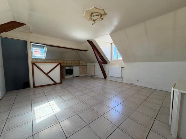 Immeuble à TOURS, 37000 - 200m²