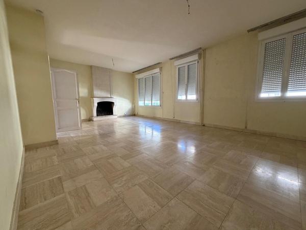Immeuble à TOURS, 37000 - 200m²