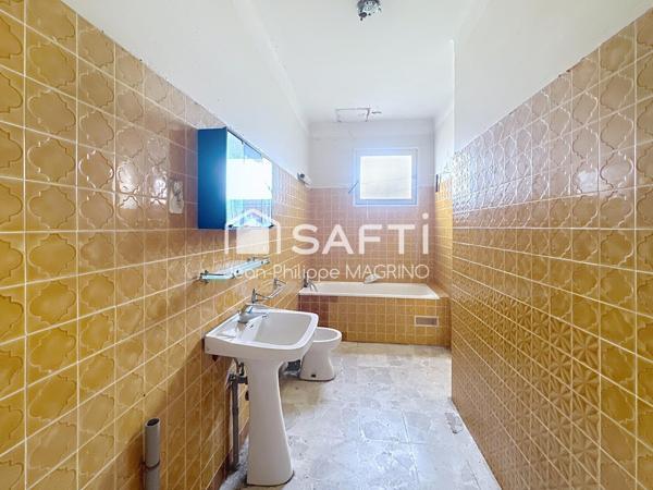 Maison familiale 6 pièces ,210 m²