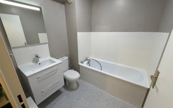 Appartement à vendre    1 pièce • 30,77 m2 Nancy