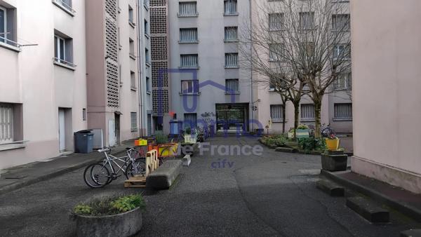 Parking / Box à vendre à Grenoble (38100)