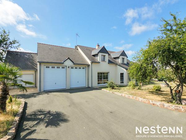 Maison vie de plain pied, 4 chambres, 3 garages - Andard