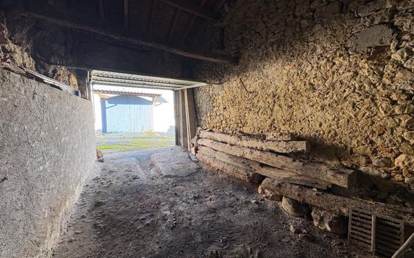 Stationnement à vendre    24 m2 Fendeille