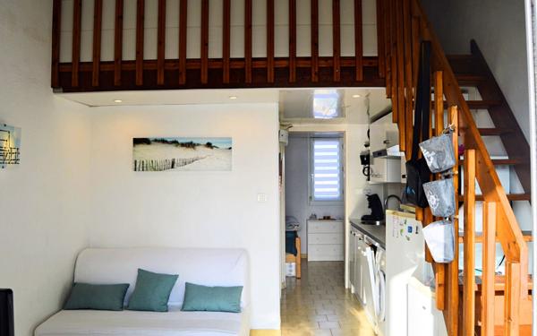 Appartement à vendre    3 pièces • 35 m2 Frontignan