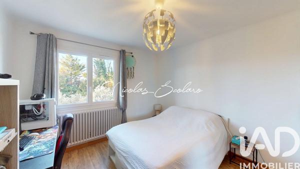 Maison à vendre 6 pièces 145 m² Entraigues-sur-la-Sorgue