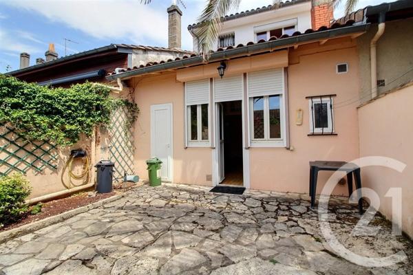 Maison à vendre  4 pièces - 118,62 m 2   EYSINES  - 33