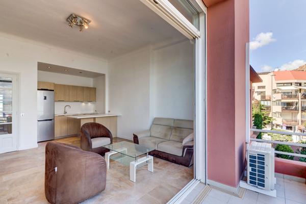 RARE ! Appartement front de mer 3P 63 m²