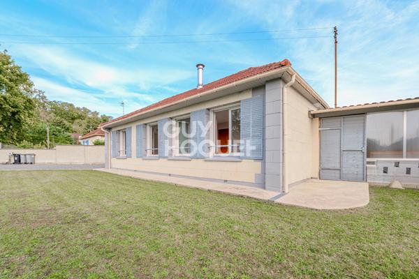 Élégante maison avec dépendance au coeur d'un environnement recherché