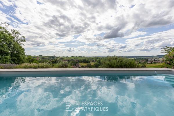 Maison avec sa piscine et sa vue imprenable