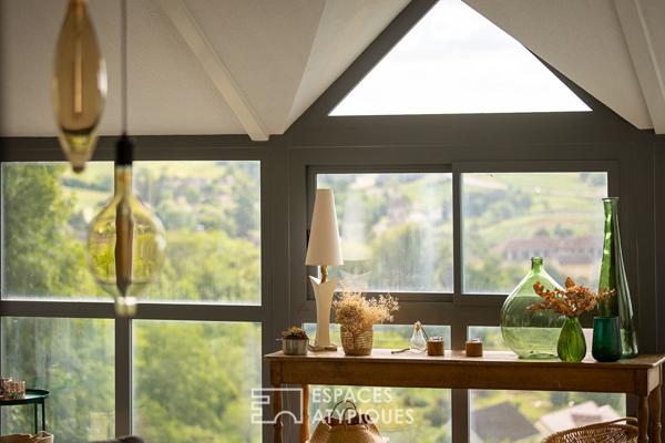 Maison avec sa piscine et sa vue imprenable