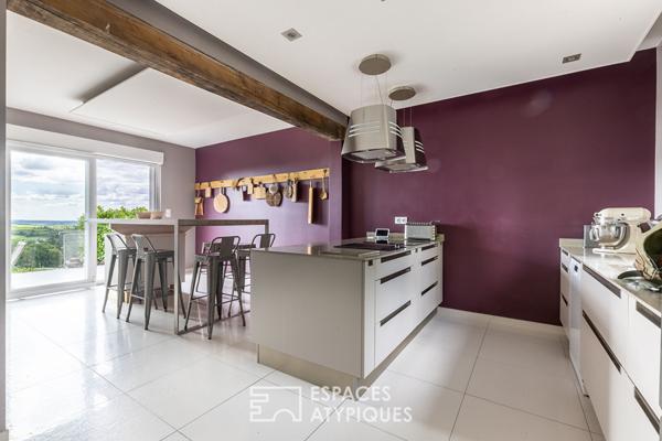 Maison avec sa piscine et sa vue imprenable