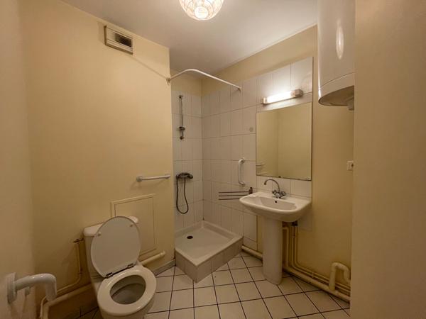 PROCHE ROND POINT DE VANNES T2, Nantes 44000