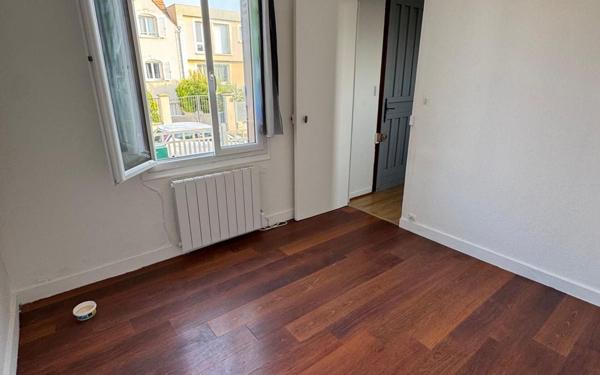 Maison à vendre    3 pièces •  Chennevières-sur-Marne