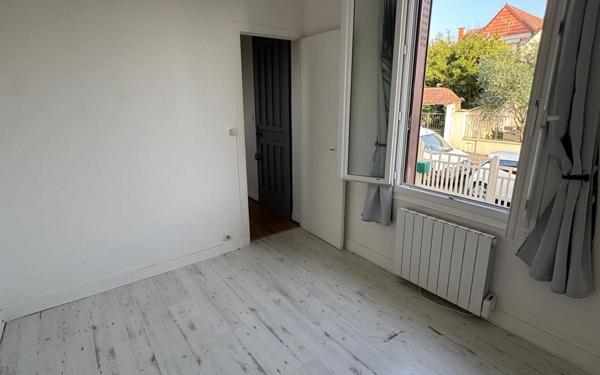 Maison à vendre    3 pièces •  Chennevières-sur-Marne