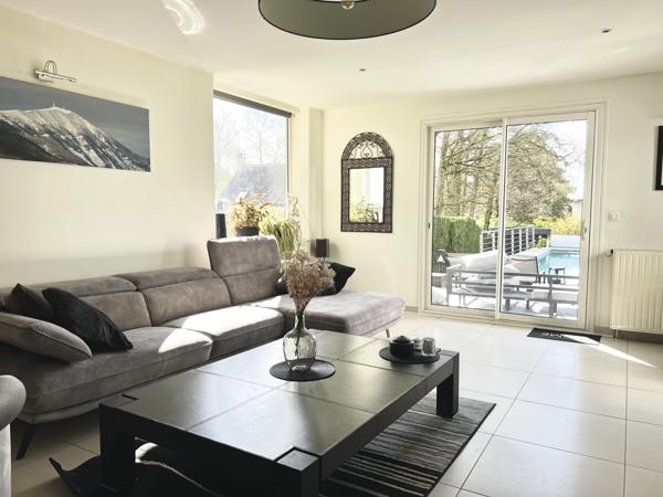 Nozay (91620) Propriété d'exception de 342m2 au sol -2 maisons sur la butte de Marcoussis- Piscine- Terrain de 3279m2
