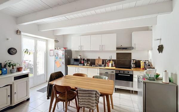 Maison à vendre    5 pièces •  Sainte-Soulle