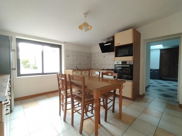 Maison 5 chambres, 165m² sur terrain 1200m², La Varenne (49270)