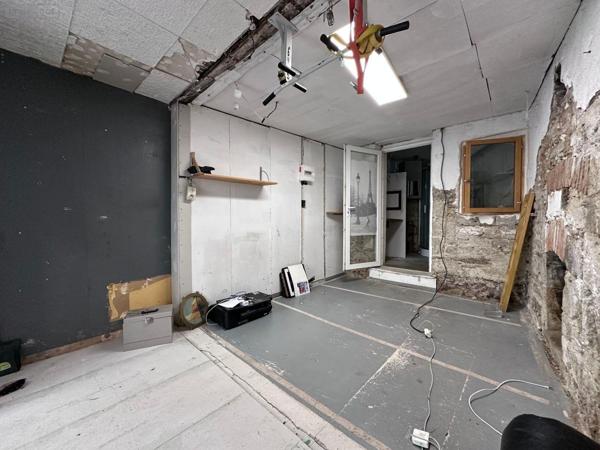 Local commercial à vendre à Quimper dans le Finistère (29000), ref : 29005-17   
Centre-ville