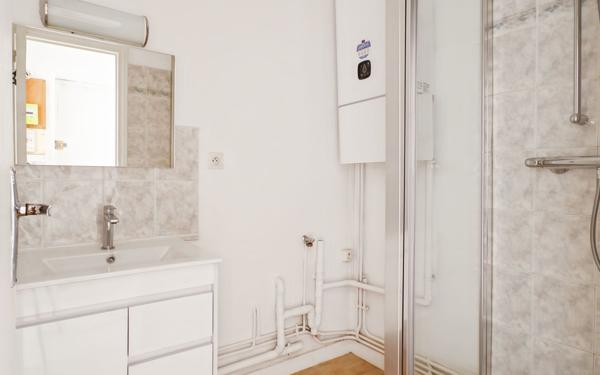 Appartement à vendre    1 pièce • 31 m2 Lyon 1