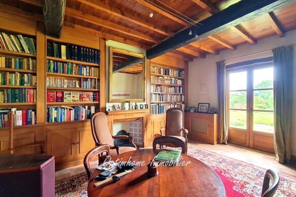 Maison de caractère de 227 m² en campagne