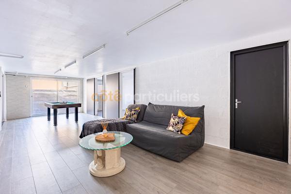 Vente
                Maison132 m² - 6 Pièces -
                    SAINT JEAN DE BOISEAU (44640)