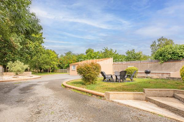 Vente
                Maison132 m² - 6 Pièces -
                    SAINT JEAN DE BOISEAU (44640)