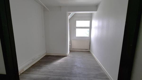 Local commercial Dax 5 pièces 68 m2